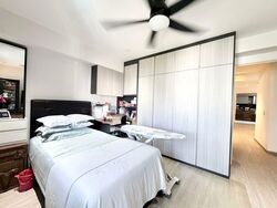 Blk 217 Pasir Ris Street 21 (Pasir Ris), HDB Executive #549030101